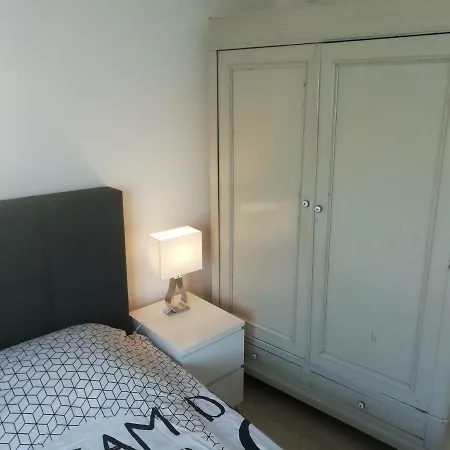 Louis Place Apartment Ostend